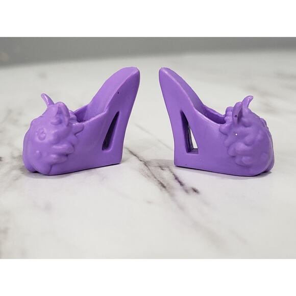 Monster High Doll Dead Tired Purple Slipper Shoes Heels ONLY replacement - Picture 4 of 5